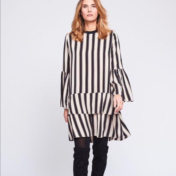 NWOT Ruffle TARA Dress - Picture 1 of 3